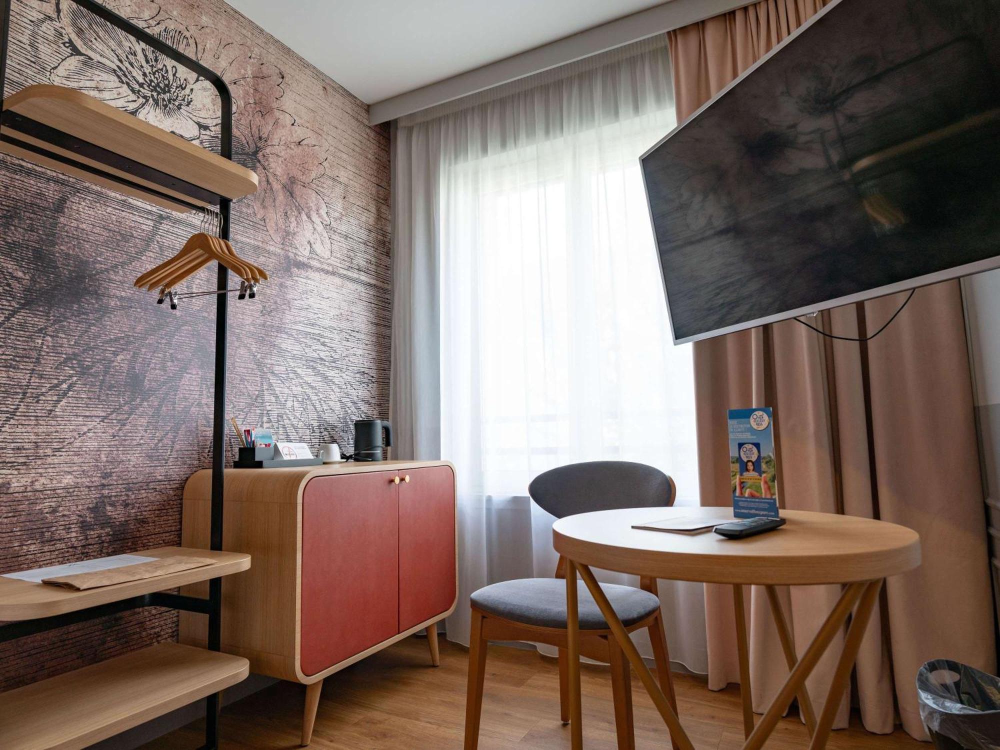 Mercure Omer Centre Gare 4*